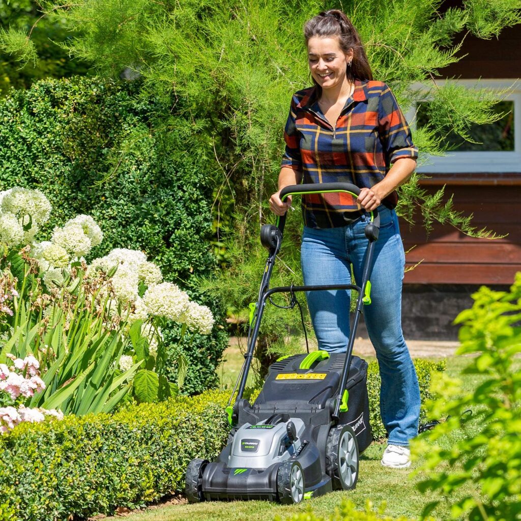 Murray Corded Electric Lawnmower 2-in-1 - Compact Lawn Mower 1200W/32cm with Grass Box 27L for Small Lawns - Ergonomic Soft Grip for Easy Grass Cutting, Overload Protection