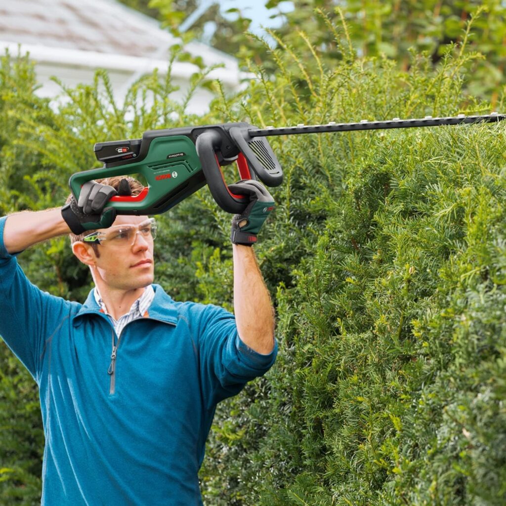 Bosch Home and Garden Cordless Hedge Trimmer AHS 50-20 LI (1 Battery, 18V System) - Easily Shape Your Garden with Cordless Freedom - Stroke Length 20mm