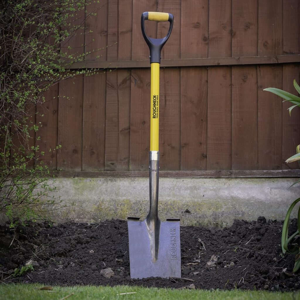 Roughneck ROU68224 Digging Spade 1070mm/42,Yellow Black